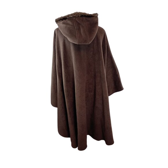 EAST 5Th Women's Warm Winter Poncho Style Cape With a Cozy Hood Brown ONE SIZE - Picture 3 of 4